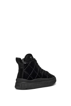 Deportivas efecto charol