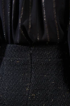 Falda corta detalle corazones