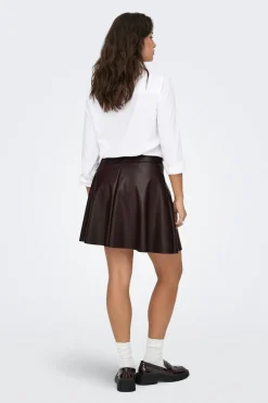 Falda corta piel vegana