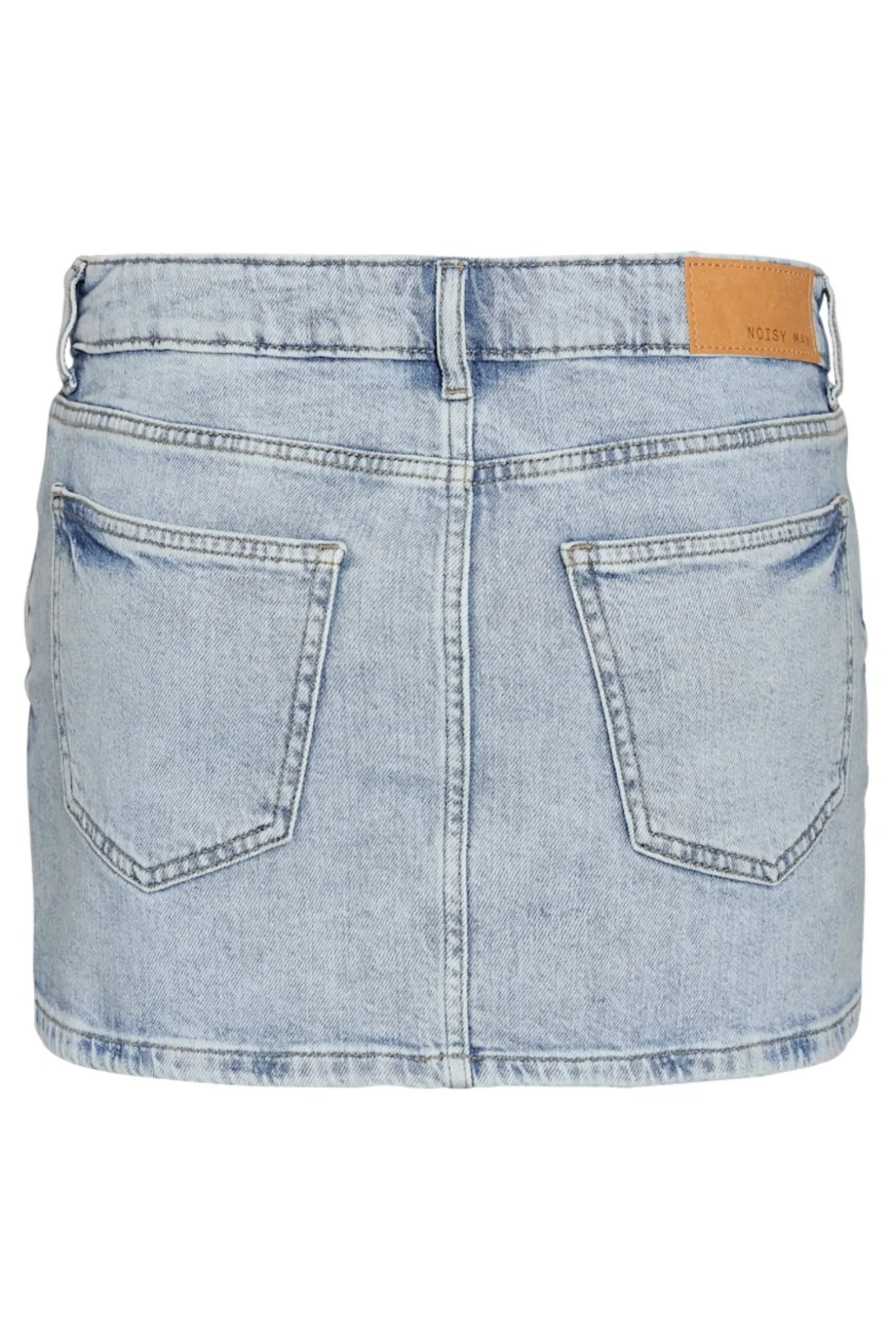 Falda corta vaquera con efecto desgastado