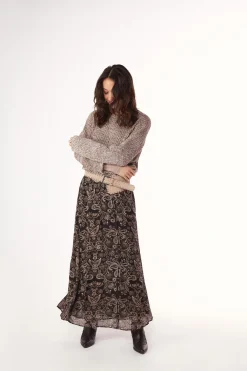 Falda estampada con gomas