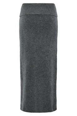 Falda larga con dobladillo