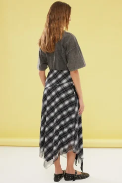 Falda larga detalle encaje