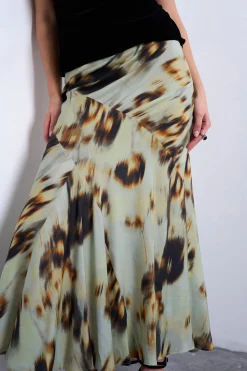 Falda midi de viscosa
