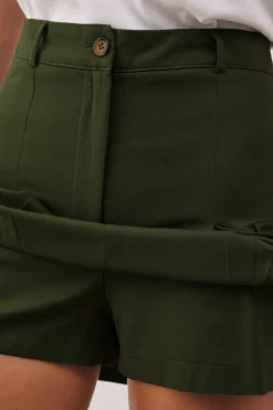 Falda pantal&oacute;n con bolsillos