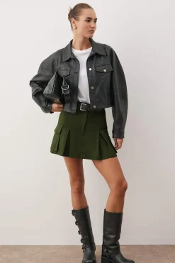 Falda pantal&oacute;n con bolsillos