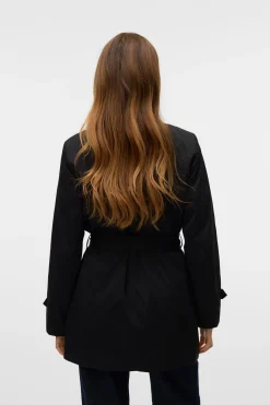 Gabardina 3/4 con cintur&oacute;n mujer