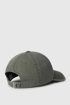 Gorra de sarga
