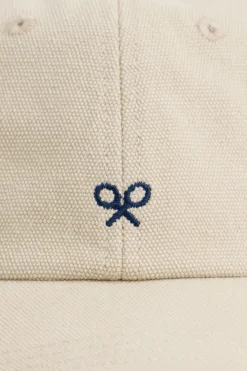 Gorra raquetas bordadas