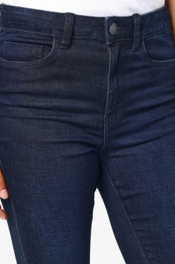 Jean campana tiro medio