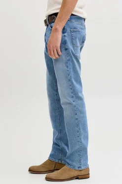 Jeans rectos ajustados