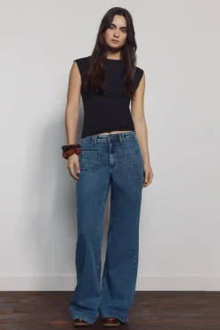 Jeans super flare de talle alto