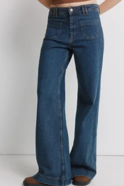 Jeans super flare de talle alto