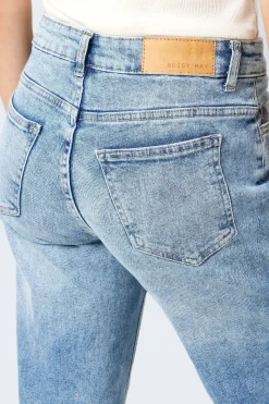 jeans wide legs