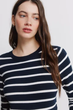 Jersey fino botones pu&ntilde;os