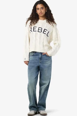 Jersey ochos bordado college