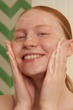 Limpiador Facial Purificante Árbol de Té 250ml