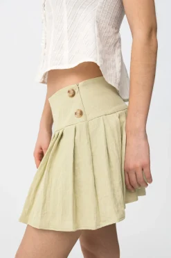 Minifalda con pliegues