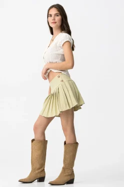 Minifalda con pliegues