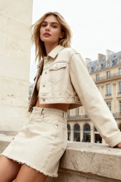 Minifalda vaquera estilo l&aacute;piz