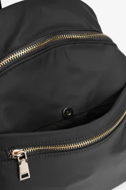 Mochila de Nylon con Bolsillo