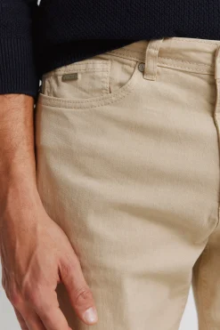 Pantal&oacute;n 5 bolsillos lavado slim fit