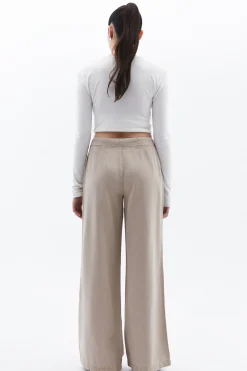 Pantal&oacute;n ancho