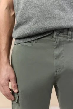 Pantal&oacute;n cargo slim