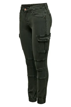 Pantal&oacute;n cargo slim fit