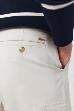 Pantal&oacute;n cargo tapered