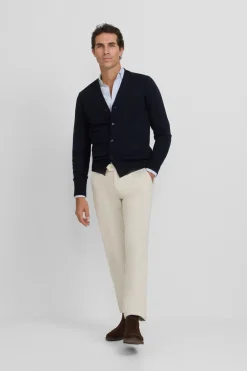 Pantal&oacute;n chino casual pinzas