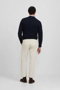 Pantal&oacute;n chino casual pinzas
