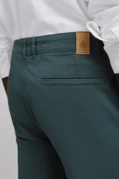 Pantal&oacute;n chino color slim fit