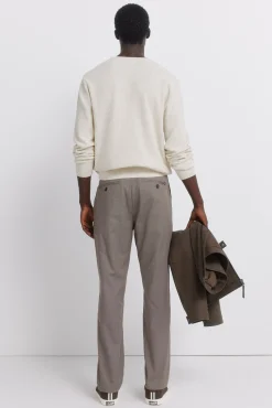 Pantal&oacute;n chino comfort fit