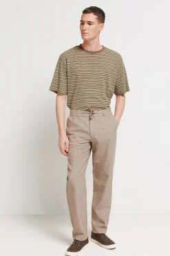 Pantal&oacute;n chino lino comfort fit