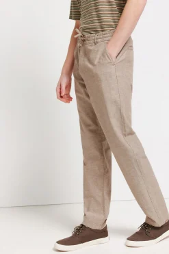 Pantal&oacute;n chino lino comfort fit