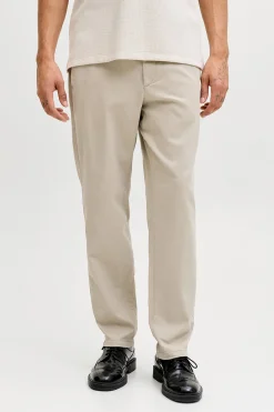 Pantal&oacute;n chino regular fit