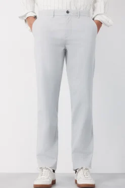 Pantalón chino regular fit