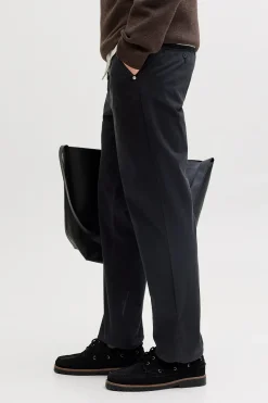 Pantal&oacute;n chino regular tiro medio