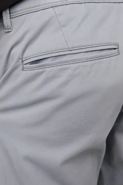 Pantal&oacute;n chino slim