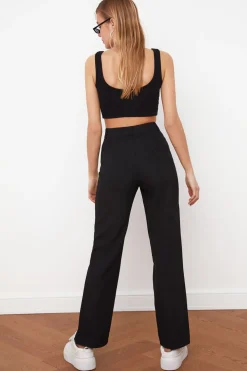 Pantal&oacute;n cintura alta