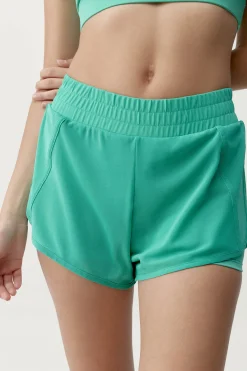 Pantal&oacute;n corto deportivo Padma 2.0 verde turquesa