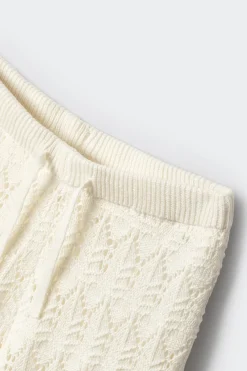 Pantal&oacute;n crochet ni&ntilde;a