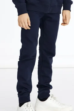 Pantal&oacute;n de ch&aacute;ndal