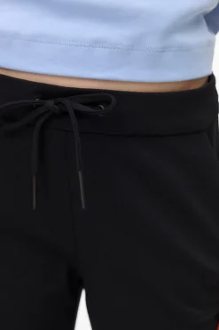 Pantal&oacute;n de ch&aacute;ndal