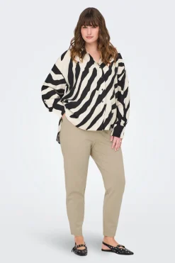 Pantal&oacute;n estilo chino talla grande