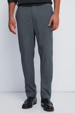 Pantal&oacute;n estructura vigor&eacute; slim fit