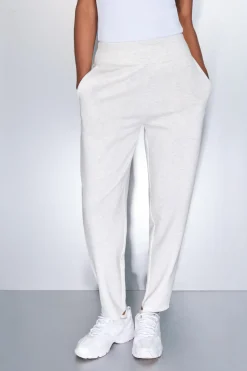 Pantal&oacute;n jogger blanco