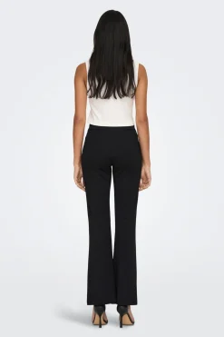 Pantal&oacute;n largo de talle medio