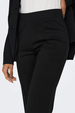 Pantal&oacute;n largo de talle medio